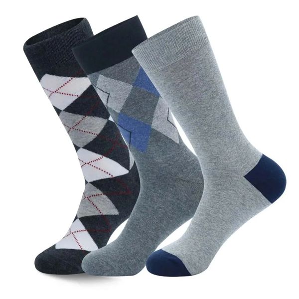 Men Geometric Pattern Over The Calf Socks - 3 pairs