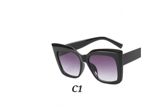 New Oversized Cat Eye Sunglasses Fashion Women Gradient UV400: C1, Black/purple